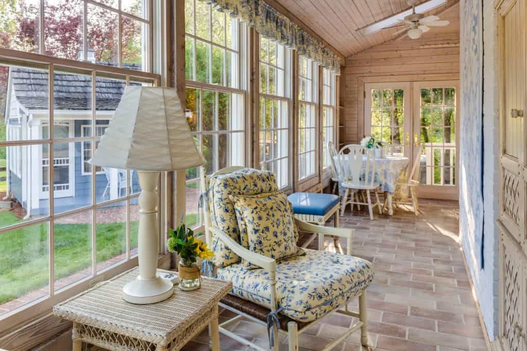 sunroom decor glass windows shed in grass